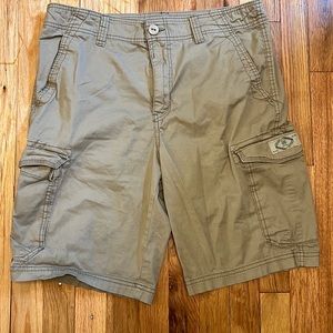 EUC Union Bay Men’s Cargo shorts size 34